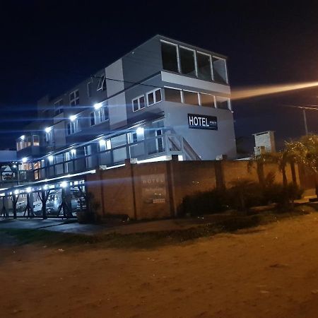 Bellapraia Apart Hotel Кассину Экстерьер фото